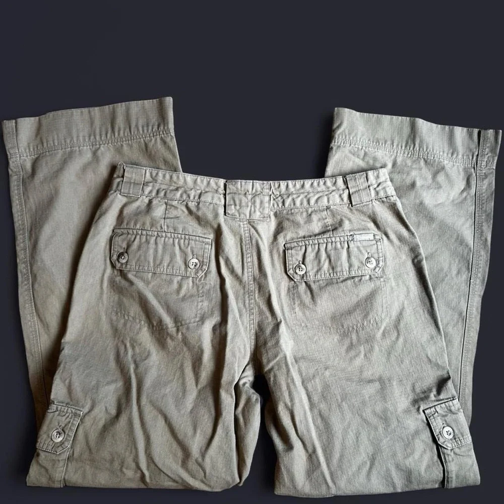 Green Columbia Women’s Cargo Ripstop Pants - Picture 8 of 8